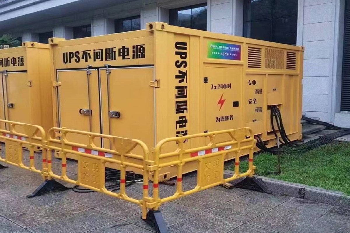 西畴发电机租赁施工现场